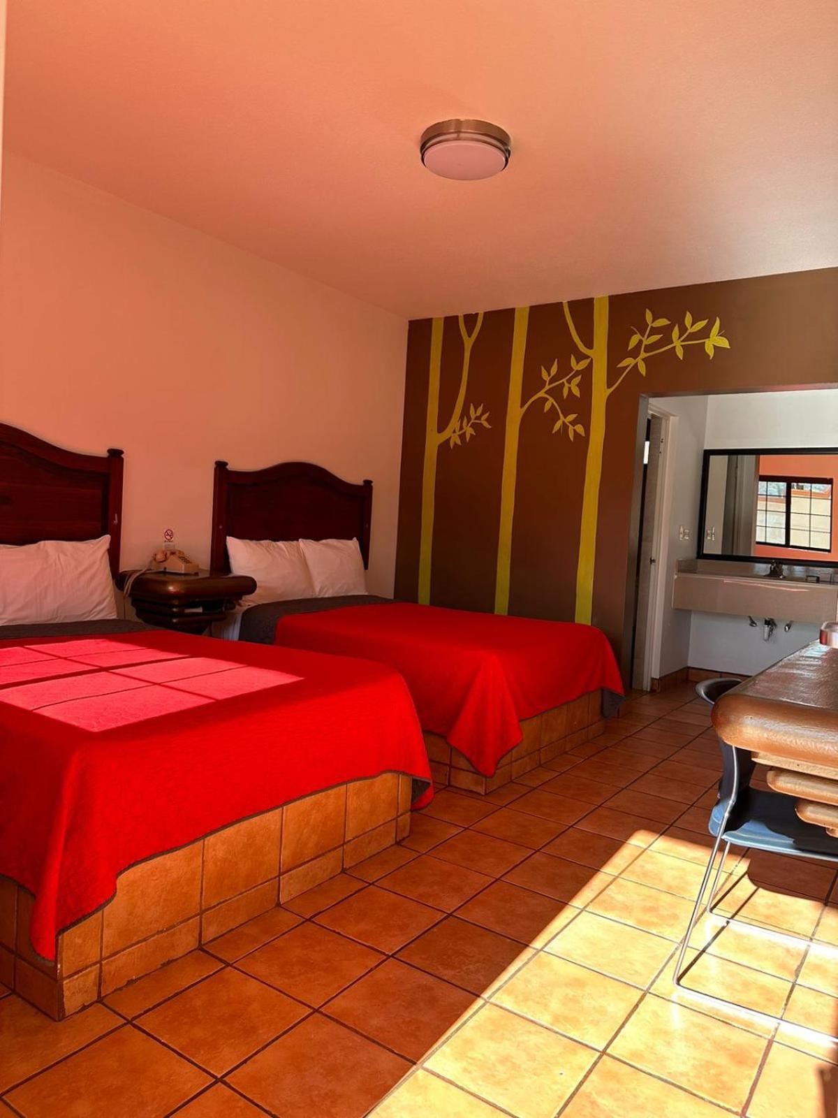 Hotel Colonial De Nogales Nogales  Exteriör bild